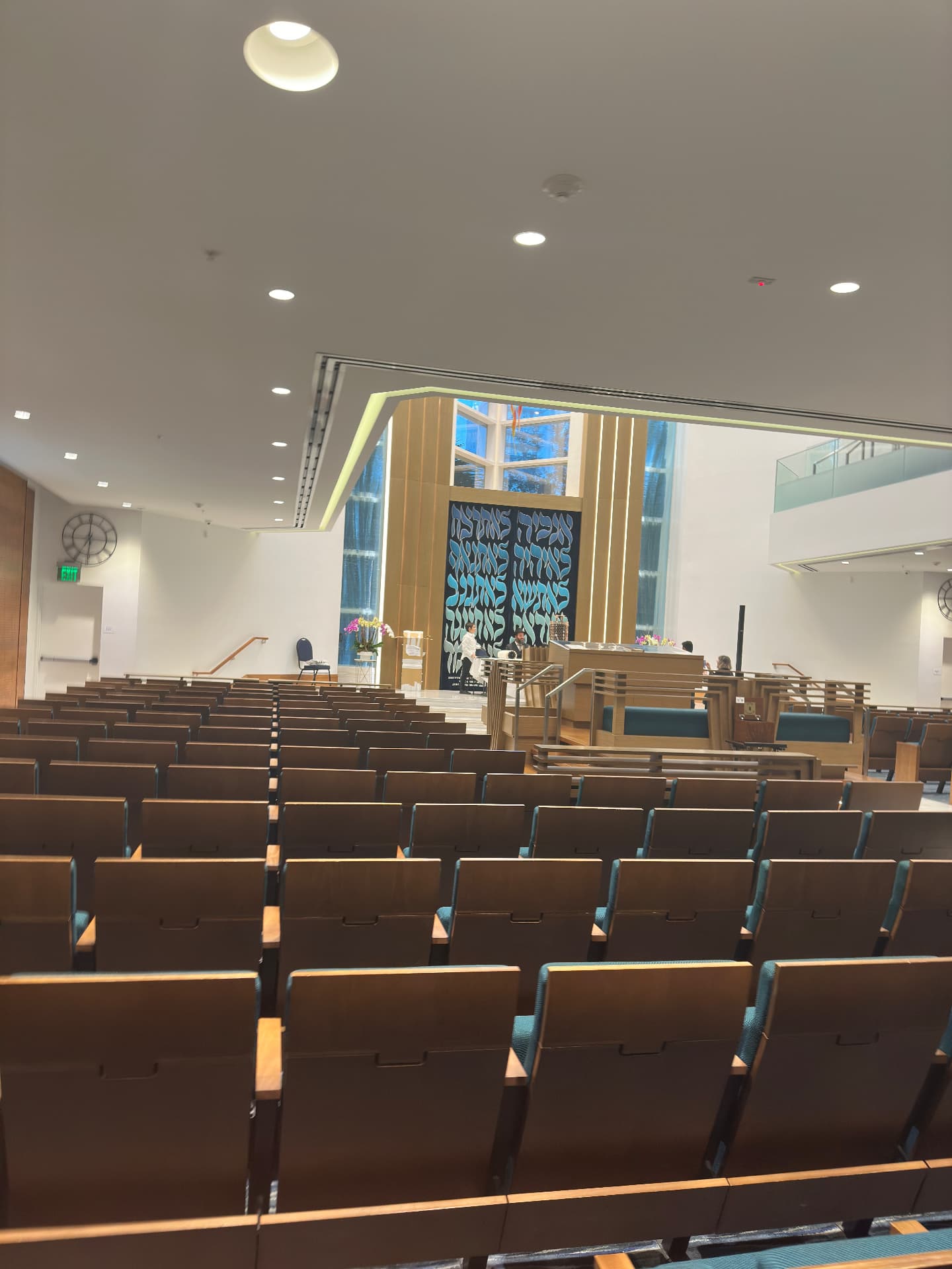 Arrival in Miami, Lubavitch Aventura South